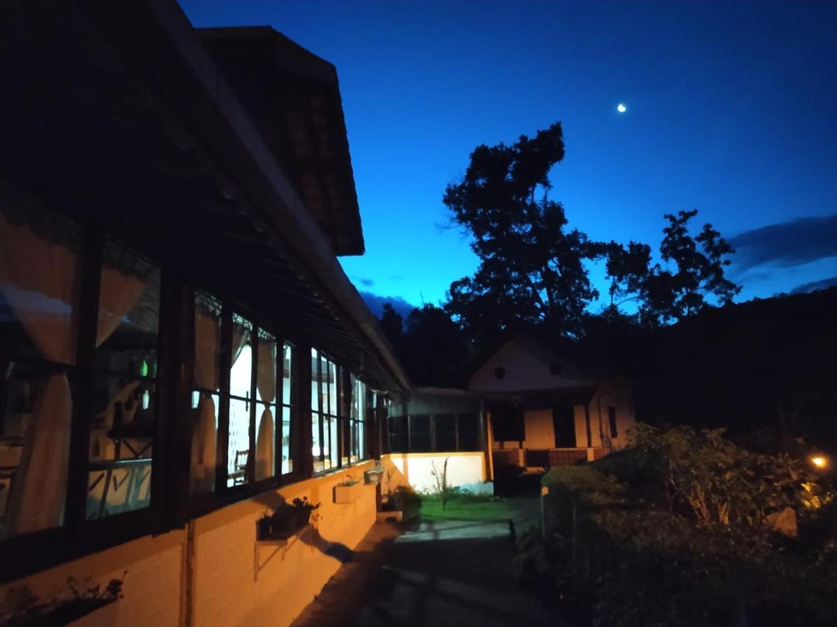 Pousada Taverna Do Golf Teresópolis Exterior foto